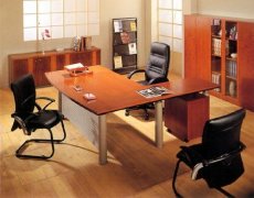 合格的办公家具 让你尊享不一样的透明洁净