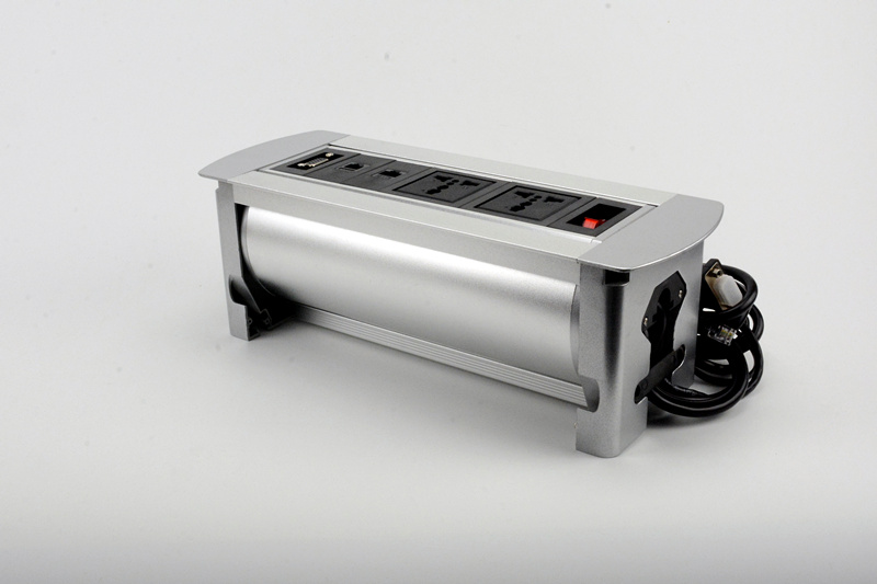 多功能插座种类繁多，消费者该如何选择呢？