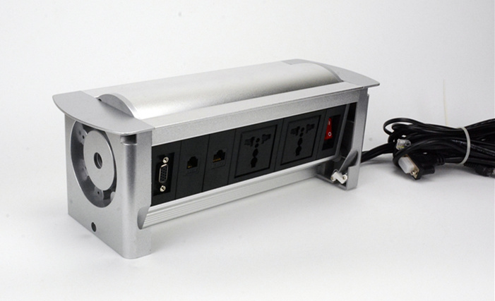 <b>藏起来的智慧 多功能桌面插座刷新你的生活</b>