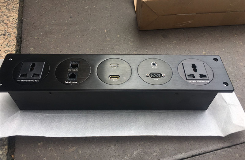 提升生活质量的工具-多媒体插座