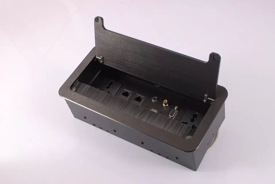 <b>家居设计少不了多功能插座的帮忙</b>