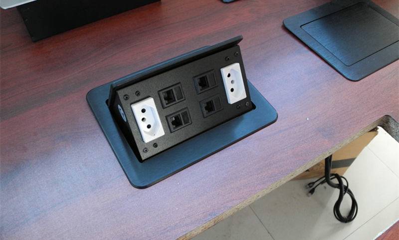 新型插座产品—桌面插座