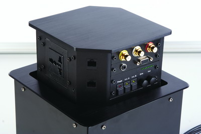 用电安全事件频出 多功能插座为家居保驾护航