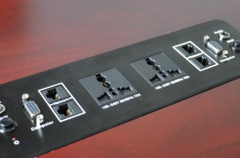 电子科技时代-桌面插座