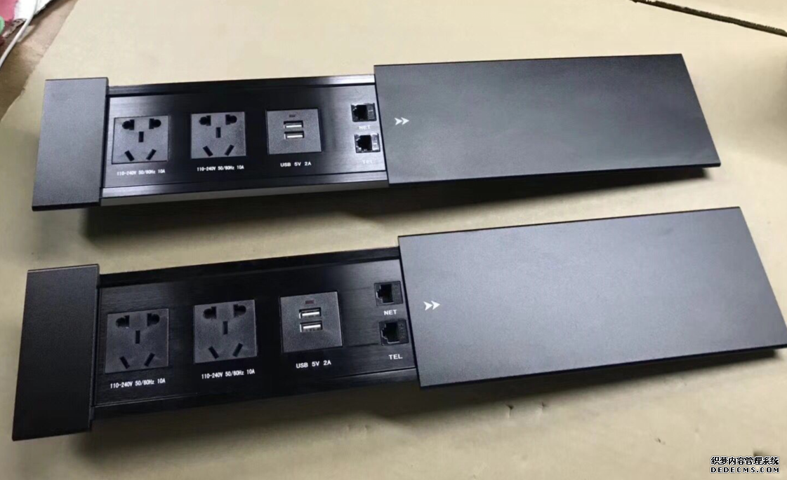 多功能桌面插座-款颜值与才华兼具的办公助手