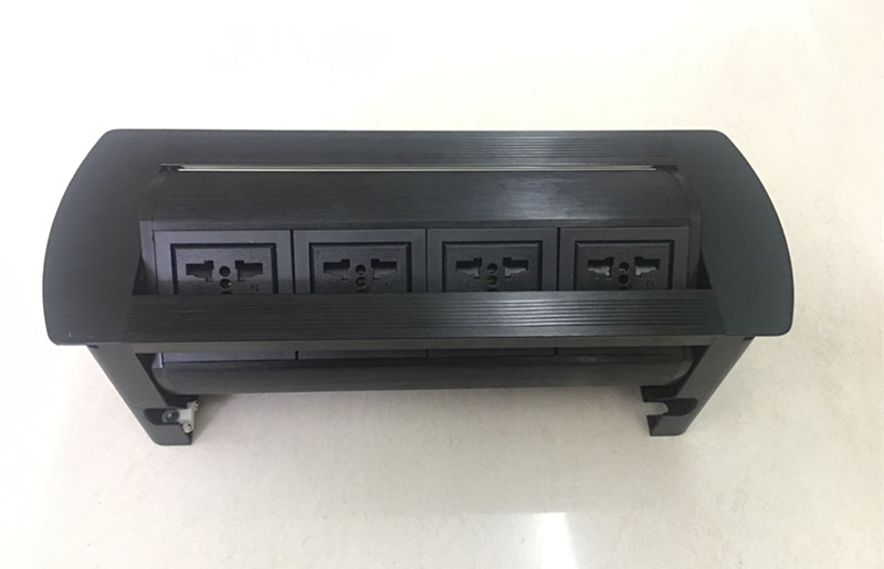 弹起式插座带来现代办公的高效体验