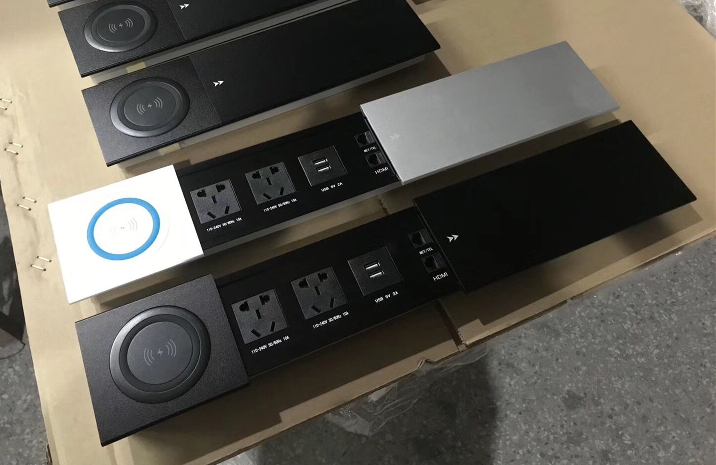 听说选购一款合适的办公桌插座可唤醒心中的巨