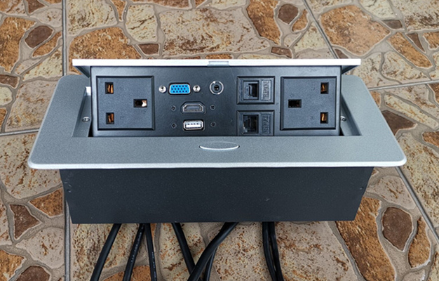 多功能桌面插座那么多，该如何选择才好呢？