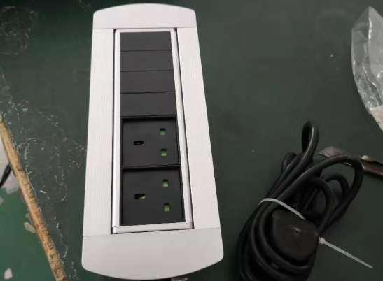 多功能桌面插座的作用有很多