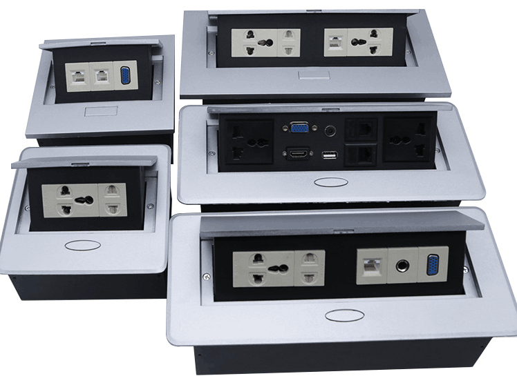 物超所值的多功能插座