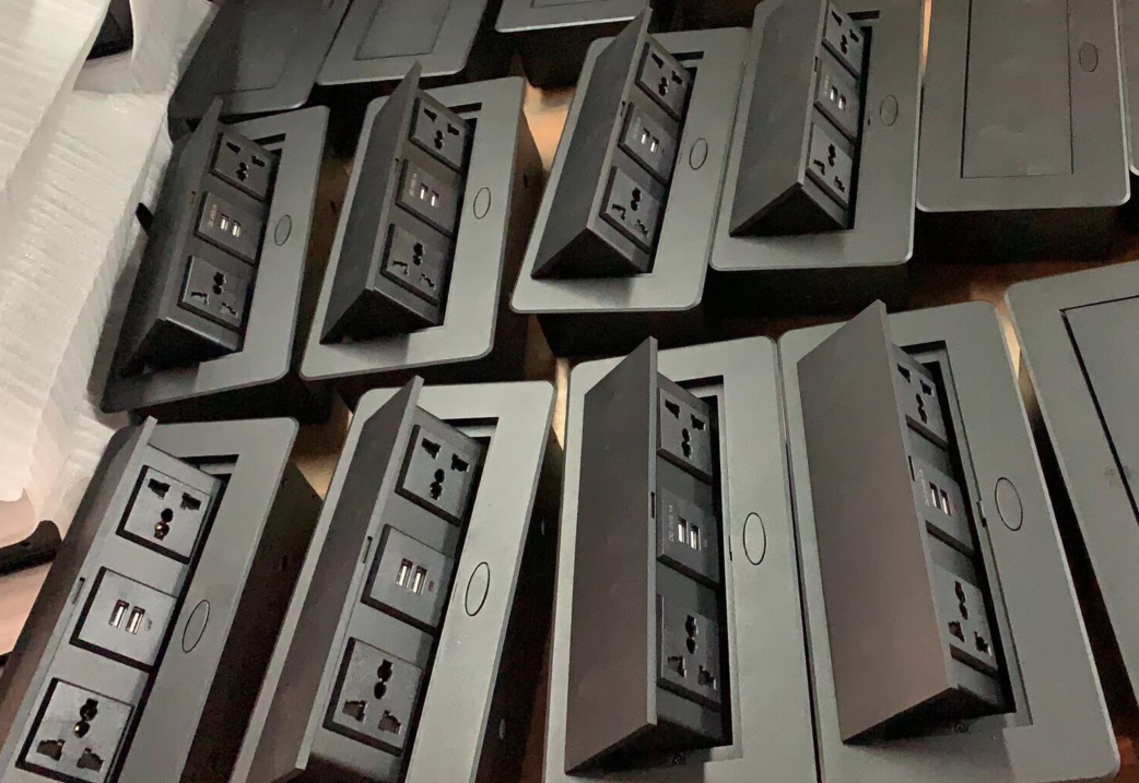 新时代宠儿——桌面插座